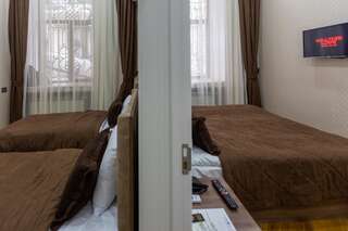 Отель Deniz Inn City Hotel Баку Семейный люкс-3