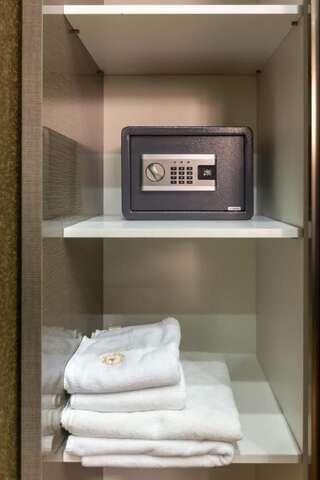 Отель Deniz Inn City Hotel Баку Люкс-15